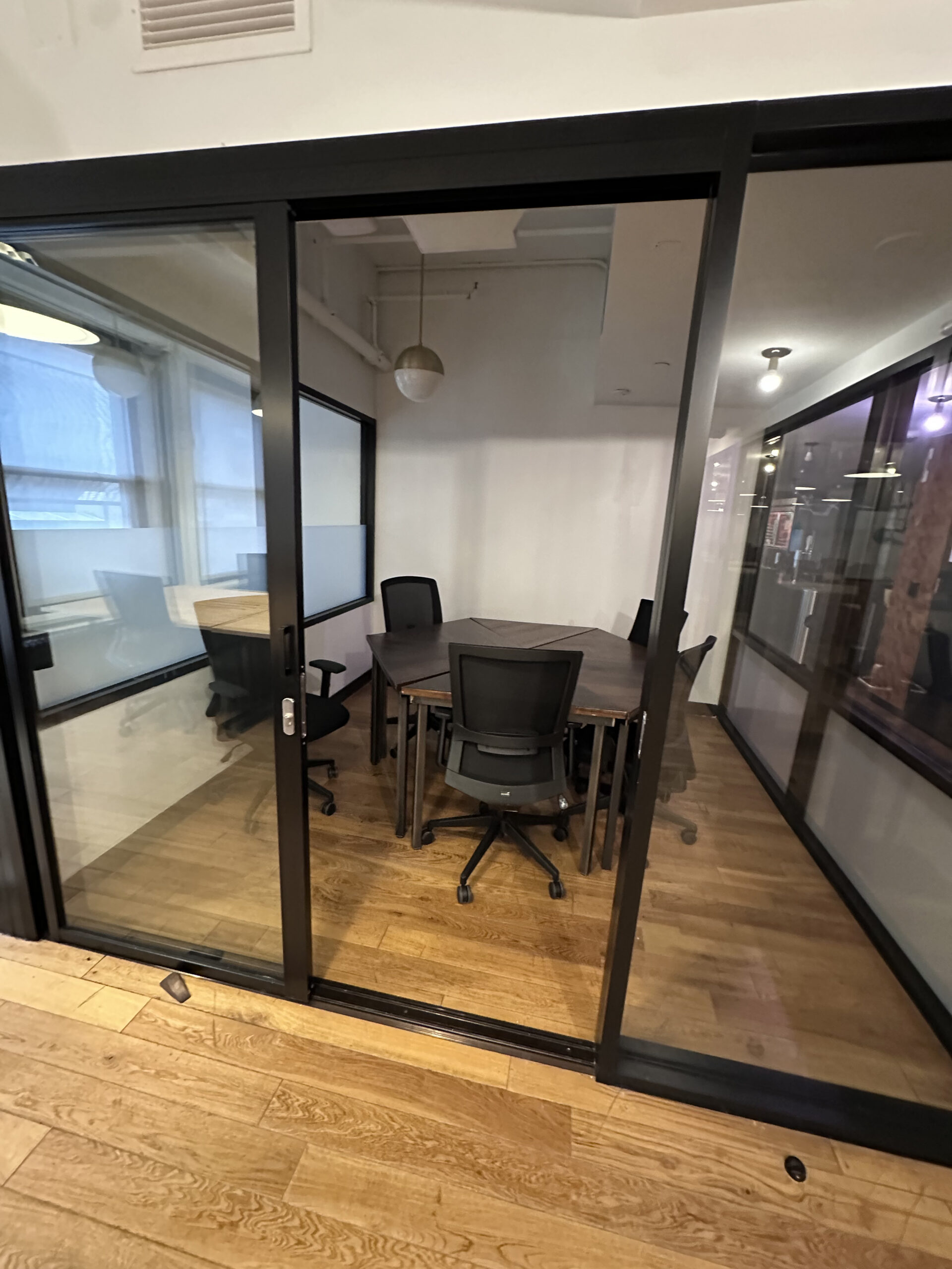 Impress the Clients Private Office