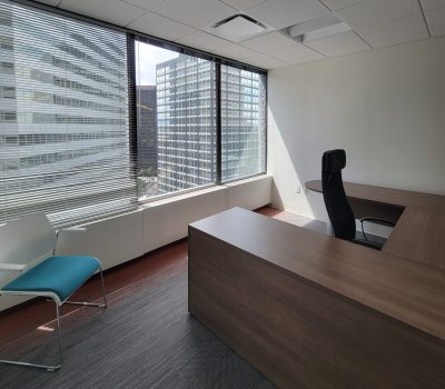 bright-private-office-for-rent-downtown-Denver